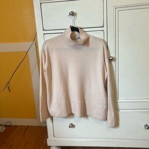 Everlane Cashmere Turtleneck Sweater — Cream/ Blush — Size Medium